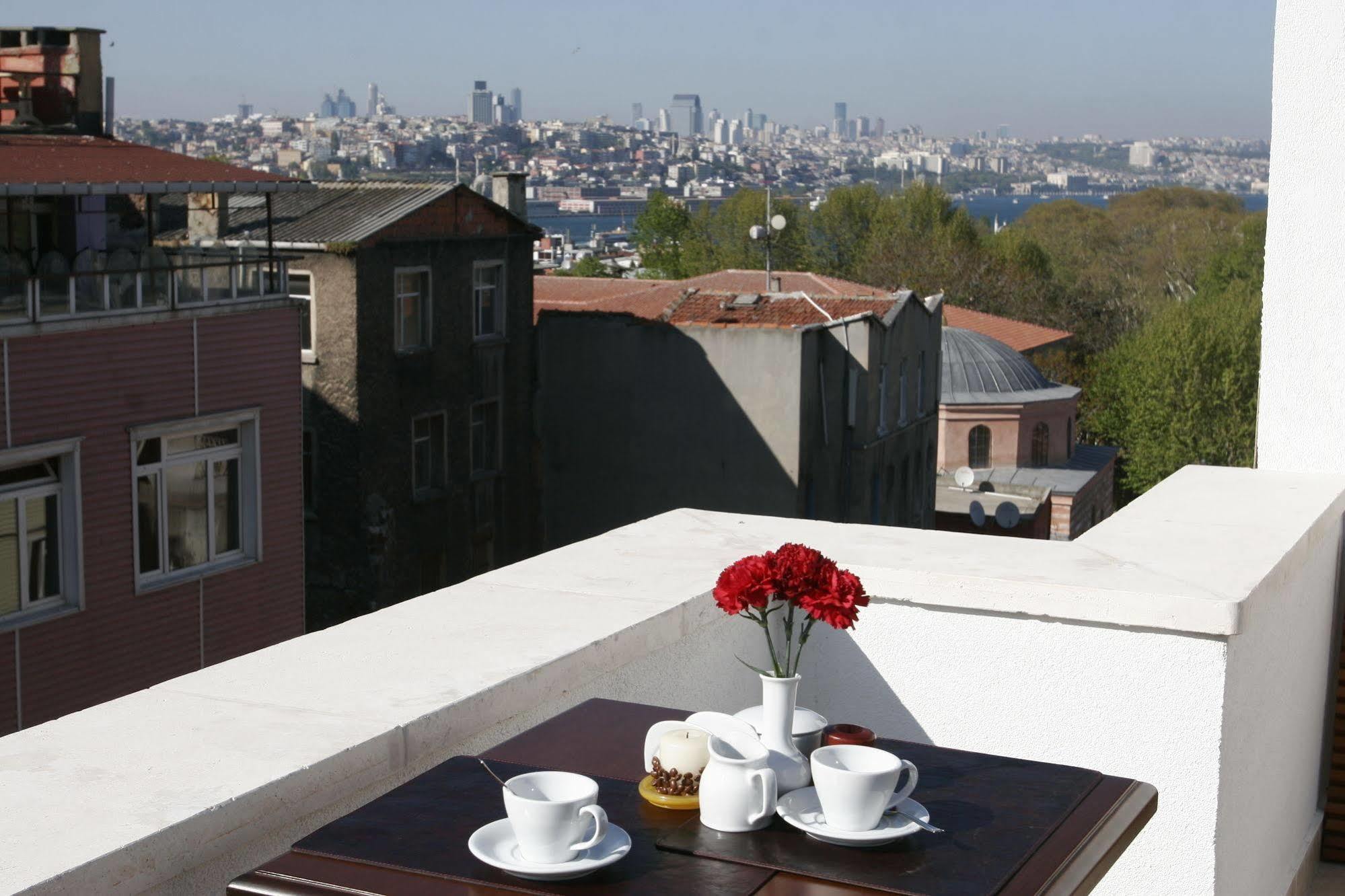 Hotel Vera Istanbul Luaran gambar